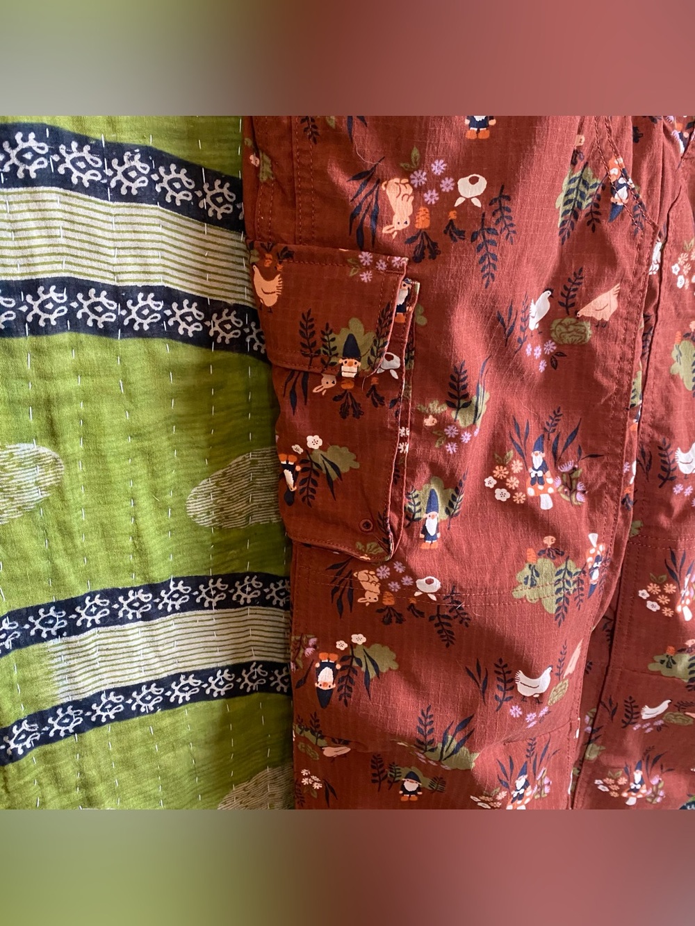 Duluth Trading Company Henna Garden Gnome Heirloom Overall Gardening Bibs XSx31 - Picture 9 of 16